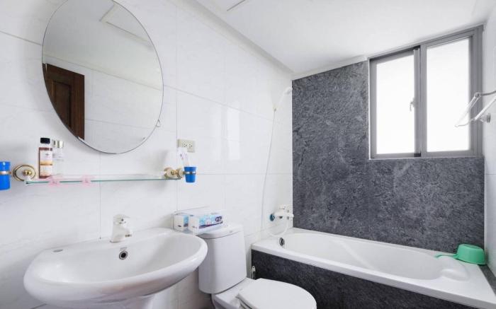 Short-term Rental 40,000 Monthly