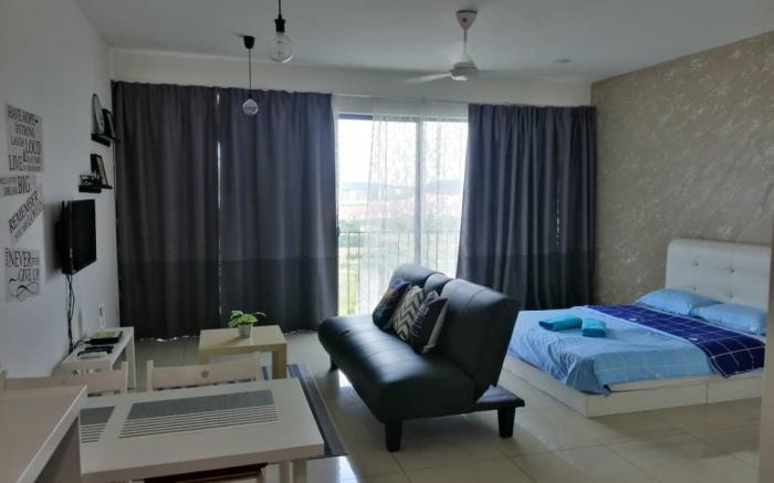 Wellness Guest House 12 @ Trefoil Setia City