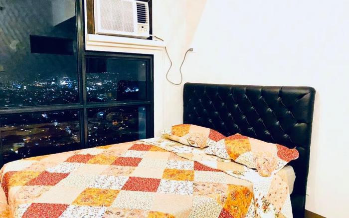 The Sentinel Residences Suites Condo unit For RENT