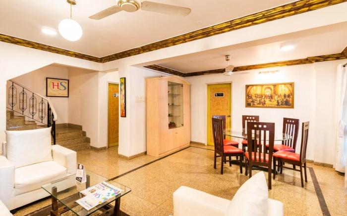 Dazzling 4 BHK bunglow near Film City Goregaon 