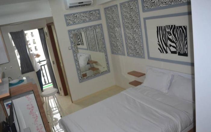 Green Lake View Apartement Ciputat by Owner