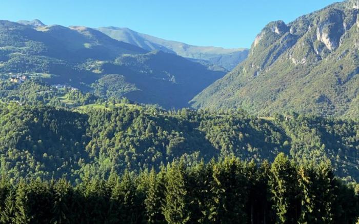 Val Taleggio nel verde x8 persone camino e Wifi