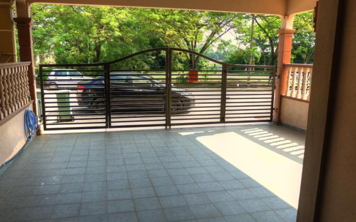 Miqdad Homestay