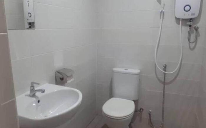 COMFORTABLE STAY ROOM 7