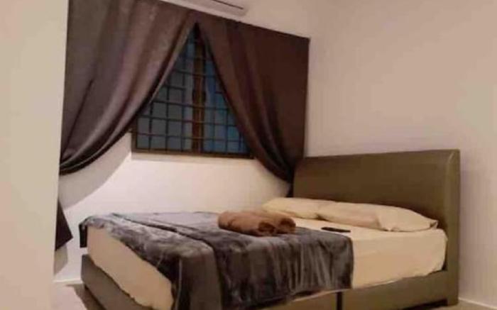COMFORTABLE STAY ROOM 10
