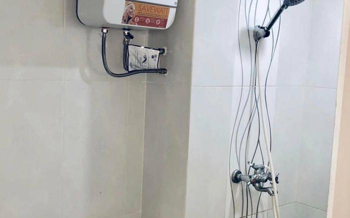 Studio Lux lantai rendah interior lengkap by GHS