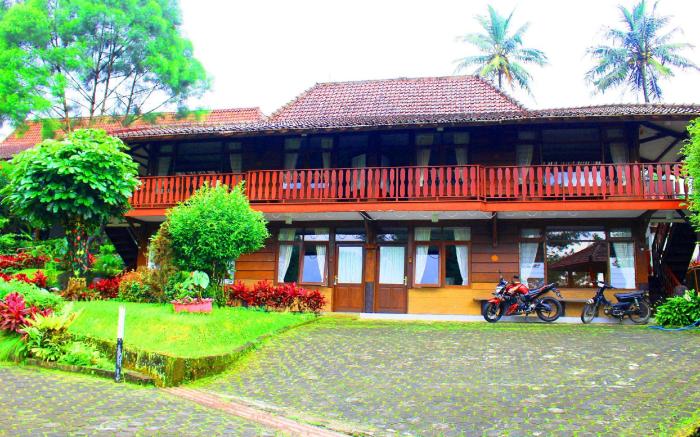 Erema Village - Rumah Kayu 1