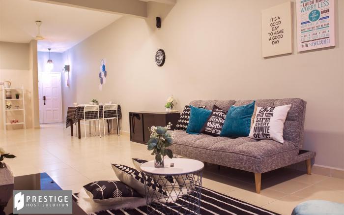 Prestige Pelangi 1 - Superb Kelantan river view 