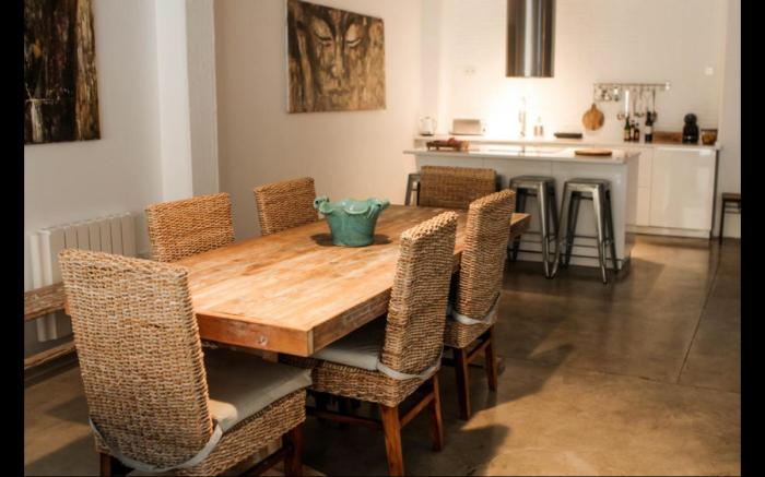 Modern centrally located new apartment in Valencia