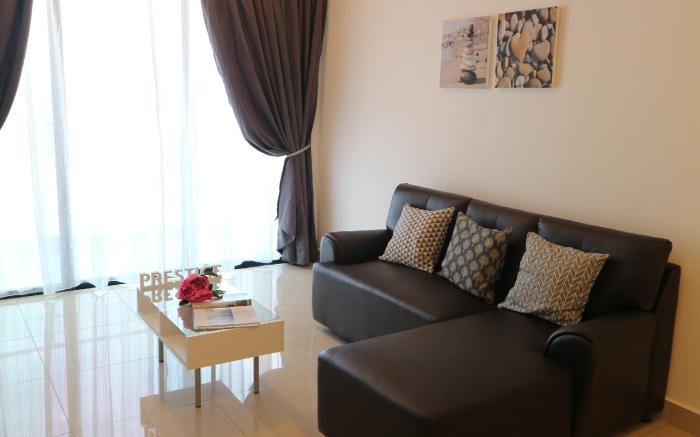 Prestige Sky 3BR (B10-1) | Balcony | Astro & WIFI