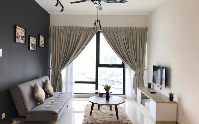 Mosaic SouthKey High Floor 2BR 2-6pax Midvalley Jb