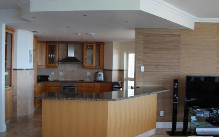 Beautiful Penthouse with spectacular seaviews