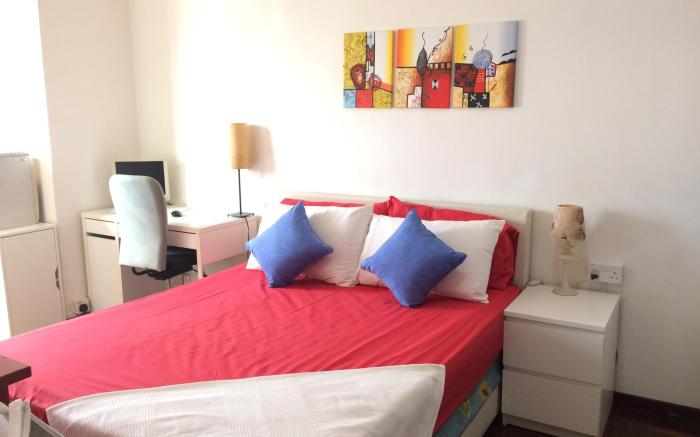 Calv's Suria Kipark Damansara 3R2B 950sq Apartment