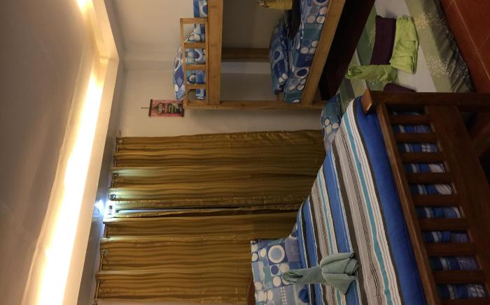 Hope-Inn- House (  7 minutes walk from the beach)