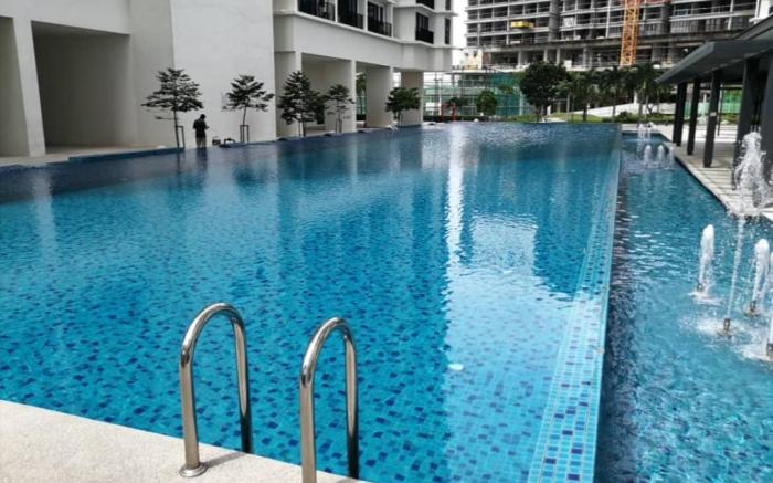 5@Trefoil Setia Alam@2pax 1min to Setia City Mall