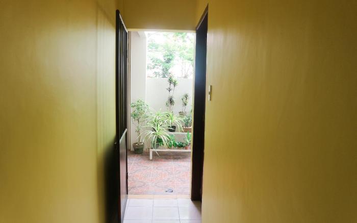 Iloilo Transient Rooms |Budget Room for 4 pax