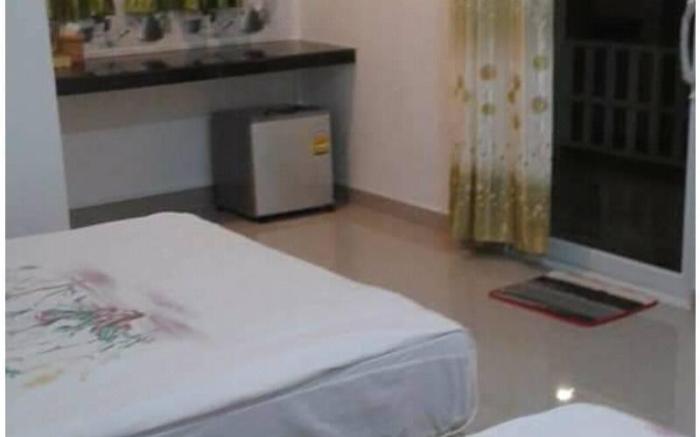 Benjamas Resort Hotel