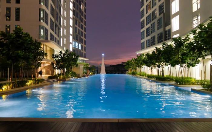 The Robertson 2br Bukit Bintang free pool parking
