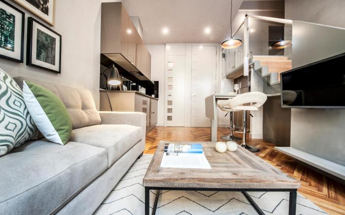 Luxury Loft in Historic Building | Gym | 2BR+2BTH