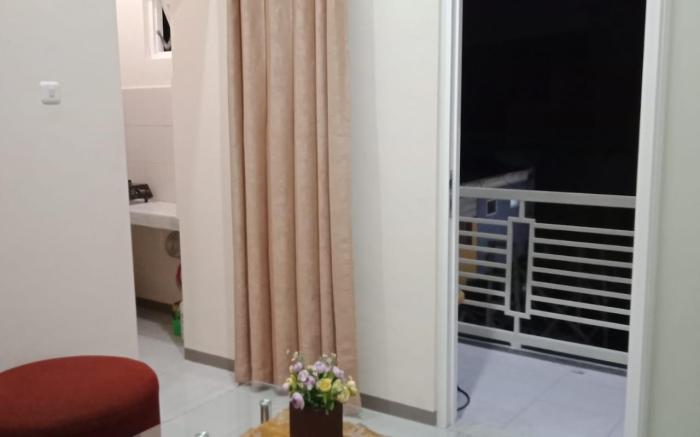 Midi Home doble bed view balkon