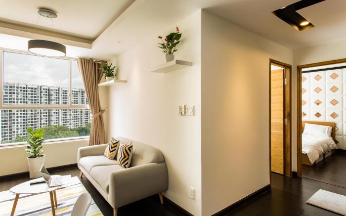 Luxury 2 BRs 5 mins to Airport Free Pool & Gym