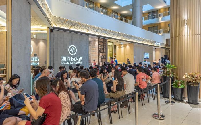 FAMILY  ROOM 19105&19106-8PAX@SUNWAY PYRAMID MALL