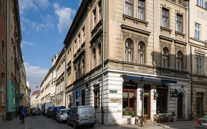 Belle Epoque II, luxury suite 50m to Main Square