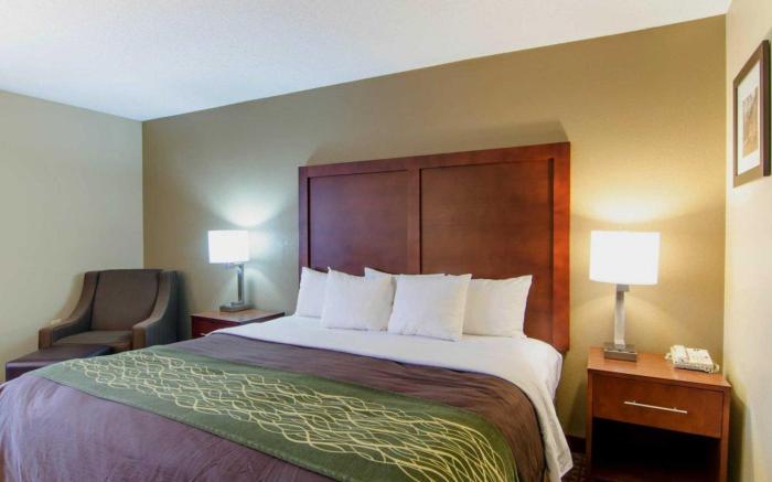 Clarion Pointe Apex – Holly Springs