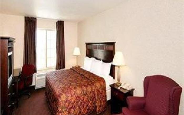 Comfort Inn & Suites Madison North