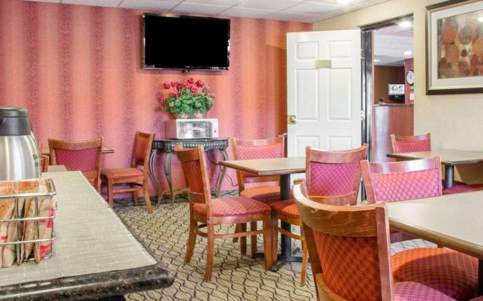 Quality Inn Broken Arrow - Tulsa