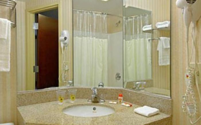Comfort Inn & Suites Harrisburg-Hershey North