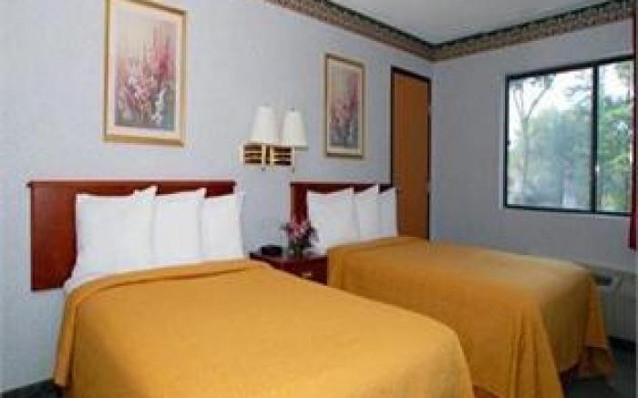 Quality Inn Hyde Park - Poughkeepsie North