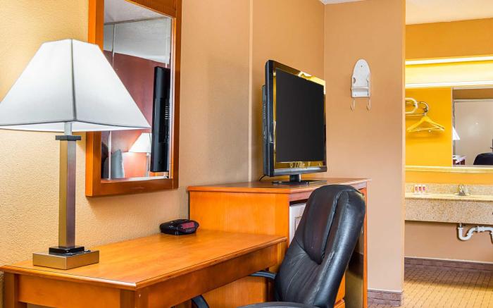 Econo Lodge Jacksonville near Little Rock Air Force Base
