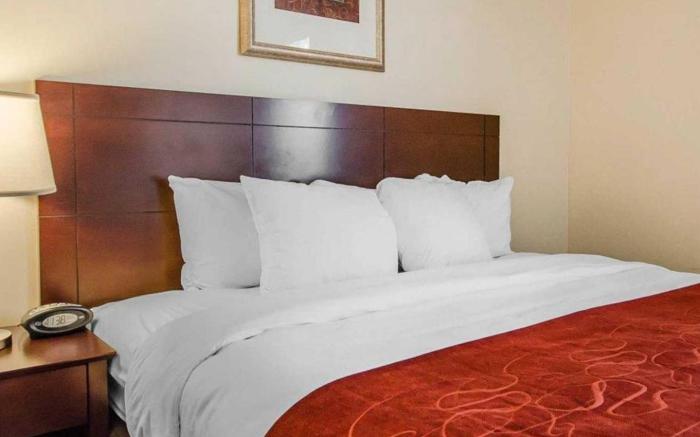 Quality Suites Jeffersonville - Louisville North