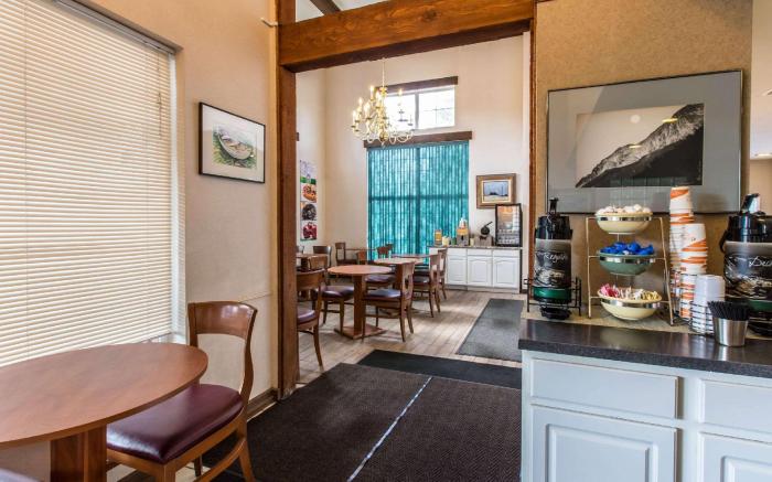 Quality Inn & Suites Silverthorne - Copper Mountain