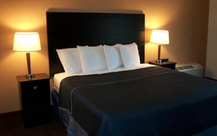 Americas Best Value Inn Romulus Detroit Airport