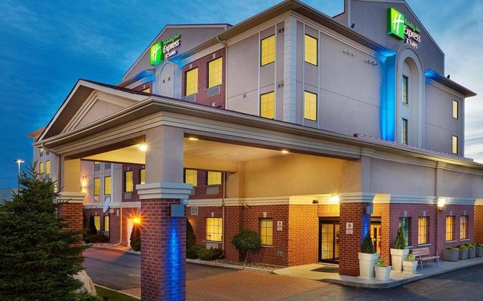 Holiday Inn Express Hotel & Suites Barrie By IHG