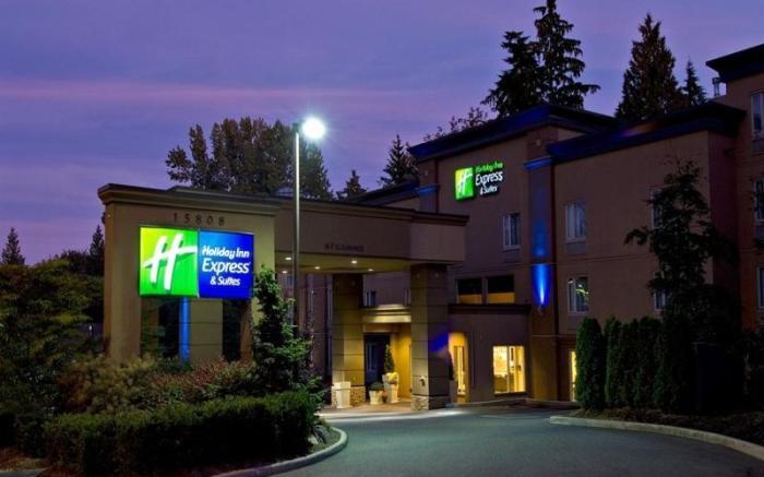 Holiday Inn Express and Suites Surrey By IHG