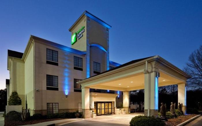 Holiday Inn Express Hotel & Suites Albemarle By IHG