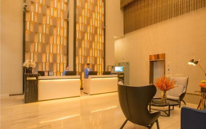 Echarm Hotel Wuhan China Optics Vally Convention & Exhibition Center