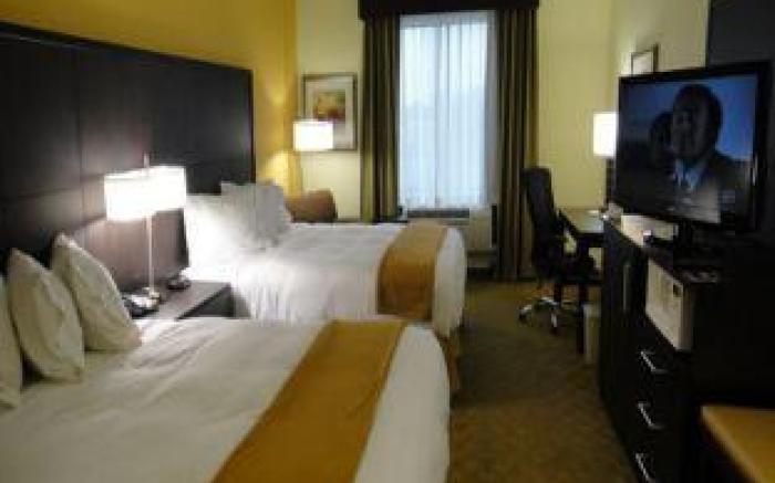 Holiday Inn Express Hotel & Suites Houston North Intercontinental By IHG