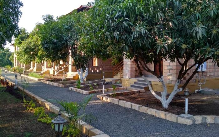 Kavish Gir Lion Resort