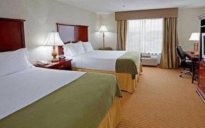 Holiday Inn Express Hotel & Suites Newton Sparta By IHG