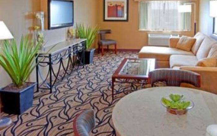 Holiday Inn Express Stony Brook-Long Island By IHG