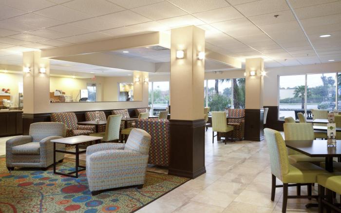 Holiday Inn Express Hotel and Suites Brownsville By IHG