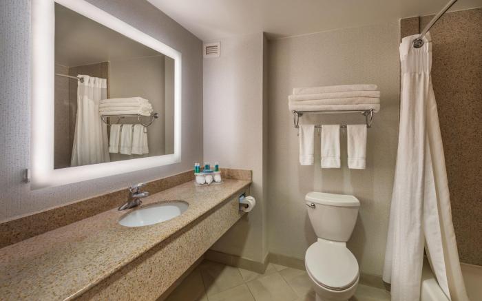Holiday Inn Express Hotel & Suites Carson City By IHG