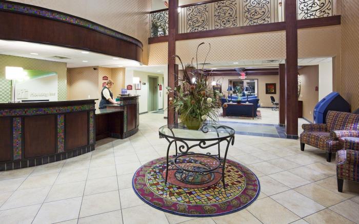 Holiday Inn Conference Center Marshfield By IHG
