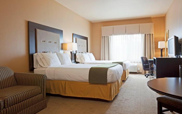 Holiday Inn Express Hotel & Suites Eau Claire North By IHG