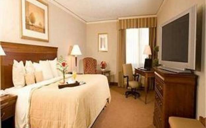 Wyndham Executive Center Columbia