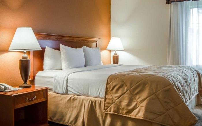 Clarion Hotel Conference Center Lexington North